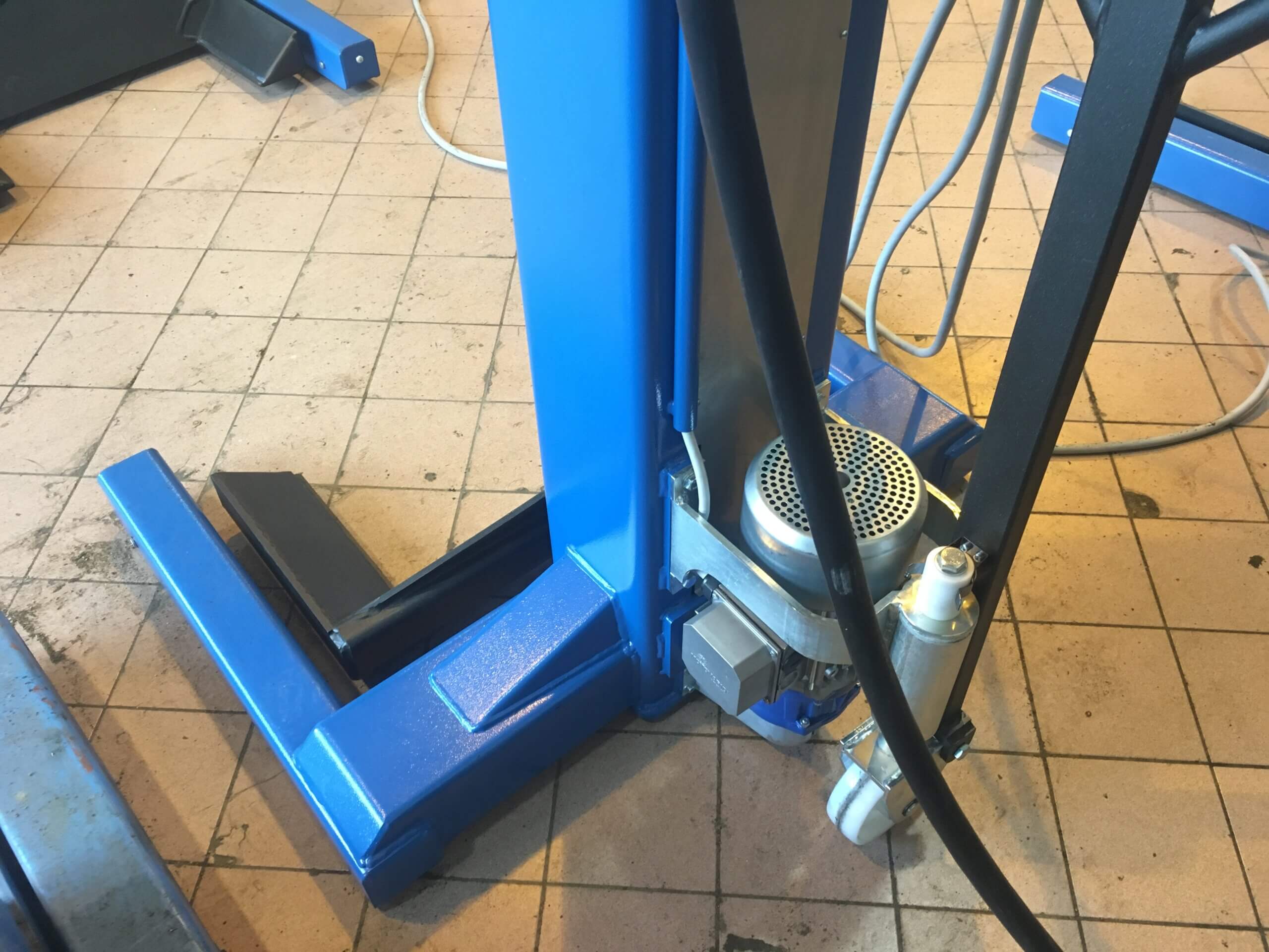Werther LTW 75 8C+8 – 60 tona - Slika 4