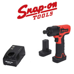 Snap On CTQ838U2 - 14,4 V 1/4" šesterokutni brzoizmjenjivi komplet udarni odvijač (crveni)